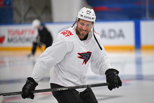 Раскатка «Авангарда» перед матчем в Тольятти