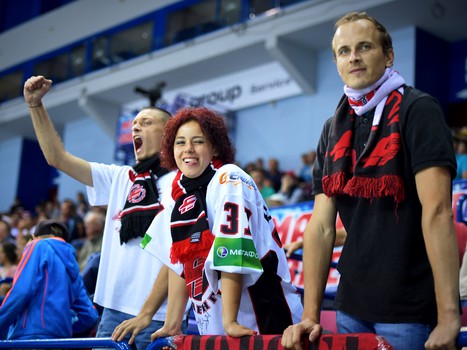 14.08.2016. Мемориал Ромазана-2016. "Авангард" - "Трактор" 2:0