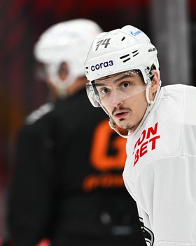 Открытая тренировка «Авангарда» для СМИ