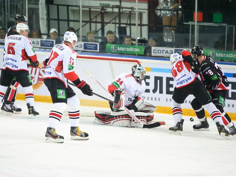 26.10.2013 "Авангард" - "Трактор"