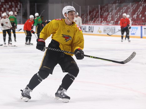 Раскатка «Авангарда» перед матчем в Челябинске