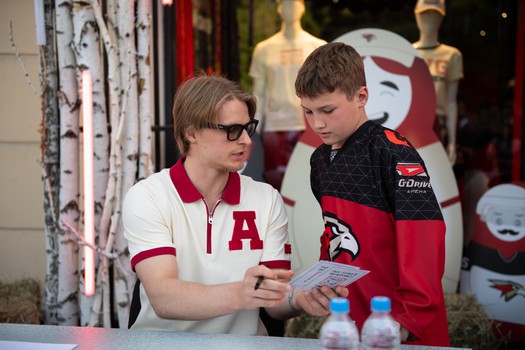 Василий Пономарёв на вечеринке Буэнос Летос