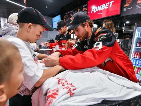 «Авангард» - «Амур» 4:1. Вокруг матча