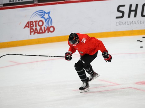 Первая тренировка Наиля Якупова в «Авангарде»