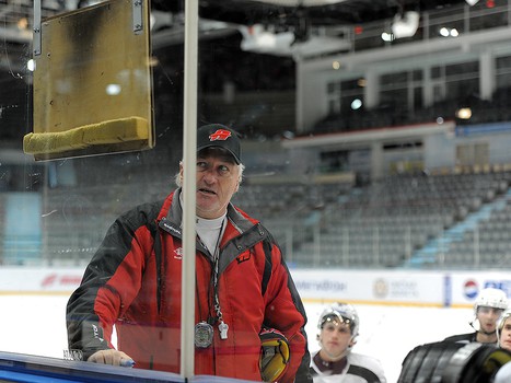 "Авангард" приступил к двухразовым тренировкам