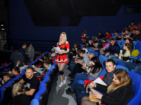 31.03.2019. Фан-зоны "Авангарда" в Омске 