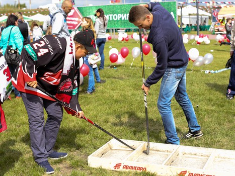 "Территория Авангарда". Часть 1. Площадь у "Арены Омск"