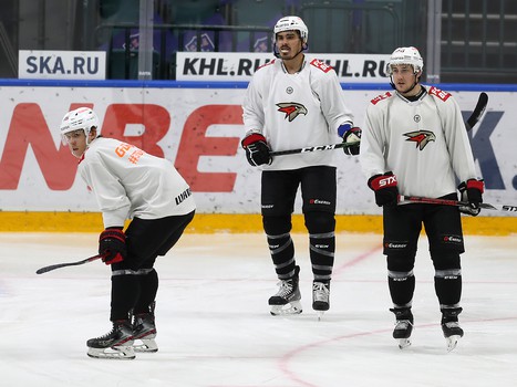 Раскатка «Авангарда» перед выездным матчем против СКА