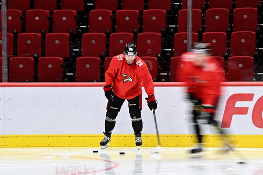 Раскатка «Авангарда» перед матчем с московским «Динамо»