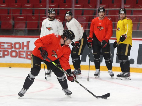 Раскатка «Авангарда» перед матчем с «Металлургом»