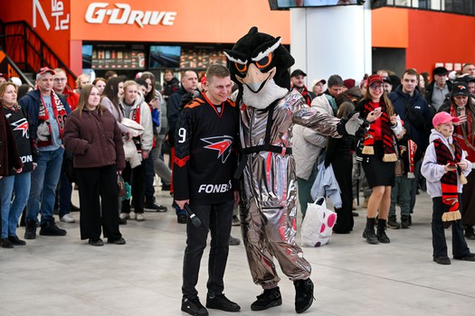 «Авангард» - «Нефтехимик» 4:2. Вокруг матча