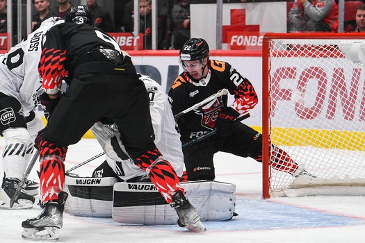 13.11.2025. «Авангард» - «Трактор» 3:2