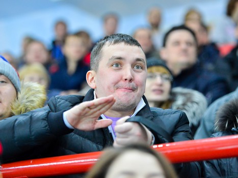 Наша атмосфера. Как поддерживали "Авангард" в сибирском дерби