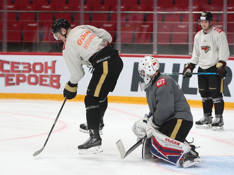 Раскатка «Авангарда» перед матчем с «Амуром»