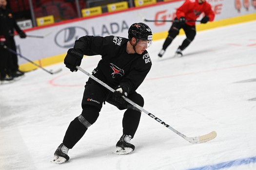 Тренировка «Авангарда» перед матчем с «Трактором»