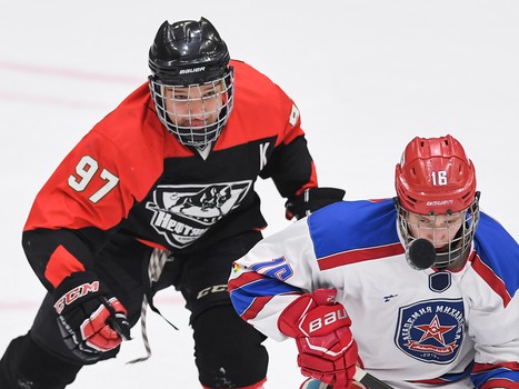 Четвёртый игровой день финала Первенства ЮХЛ в Омске