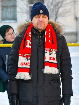 В Омске открыли площадки для занятий хоккеем