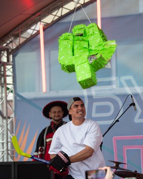 Наиль Якупов на вечеринке Буэнос Летос