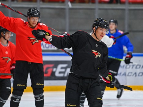 Открытая тренировка «Авангарда»