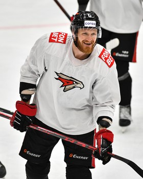 Двусторонний матч «Авангарда»