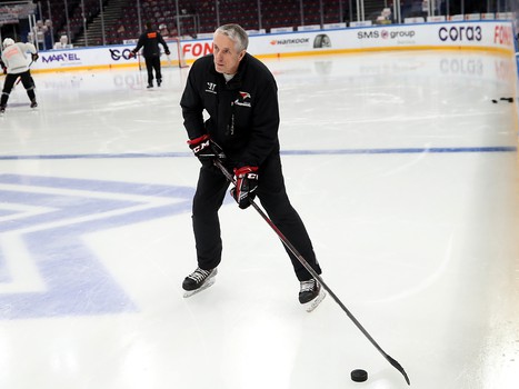 Тренировка «Авангарда» перед четвёртым матчем серии с «Металлургом»