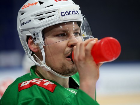 Тренировка «Авангарда» перед матчем в Уфе