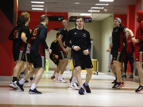 Тренировка «Авангарда» перед матчем с минским «Динамо»