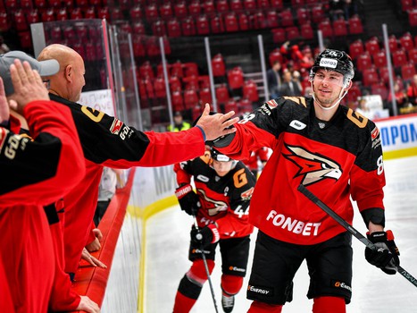 15.10.2023. «Авангард» - «Локомотив» 4:1