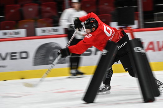 Тренировка «Авангарда» перед матчем с «Адмиралом»