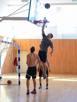 "Авангард" продолжает учебно-тренировочный сбор