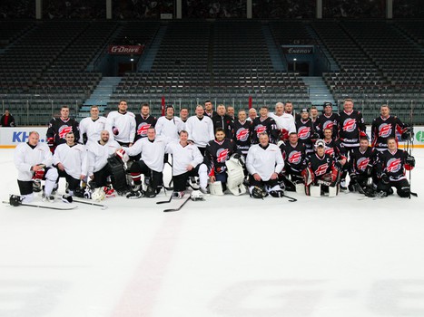 Первая победа "Офисных Ястребов"