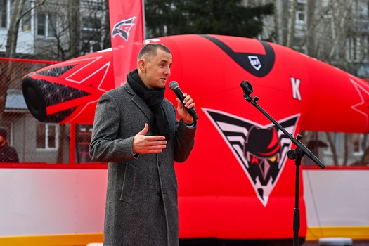 Открытие хоккейной коробки имени Максима Сушинского