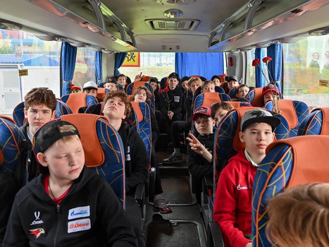 Возложение цветов в Парке Победы