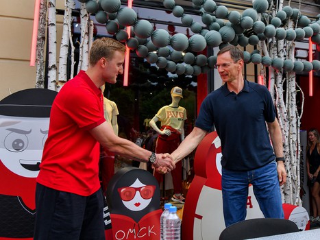 Александр Волков на вечеринке Буэнос Летос