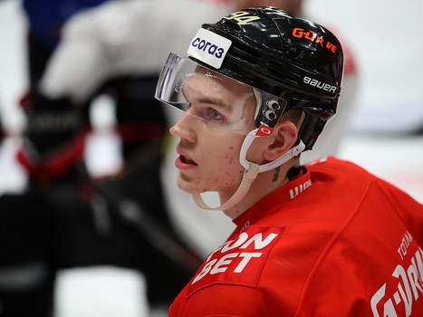 Максим Гончаров вернулся в «Авангард»