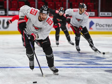 Раскатка «Авангарда» перед домашним матчем с «Сибирью»