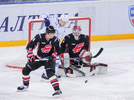 18.02.2016. "Авангард" - "Барыс" 2:3Б