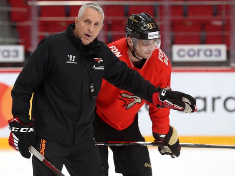 Раскатка «Авангарда» перед матчем с «Адмиралом»