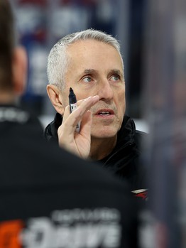 Тренировка «Авангарда» перед матчем в Магнитогорске