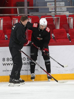 Тренировка «Авангарда» перед четвёртым матчем серии с «Автомобилистом»