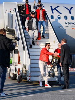 «Авангард» привёз Кубок Гагарина в Омск!