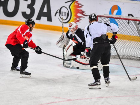 "Авангард" готовится к сибирскому дерби