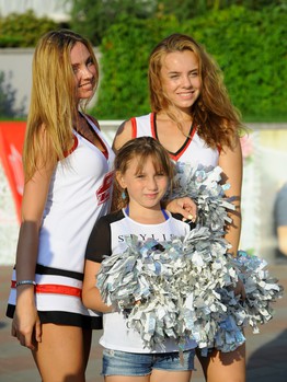 "Черри" провели мастер-класс для жителей Омска