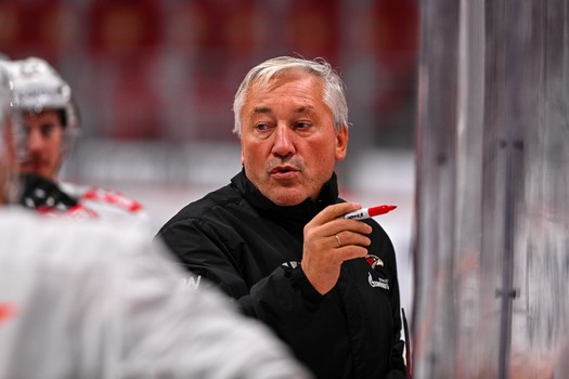 Раскатка «Авангарда» перед матчем в Челябинске