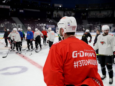 Тренировка «Авангарда» перед четвёртым матчем серии с «Металлургом»