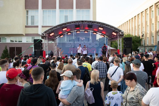 Дмитрий Рашевский в Омске на вечеринке Буэнос Летос