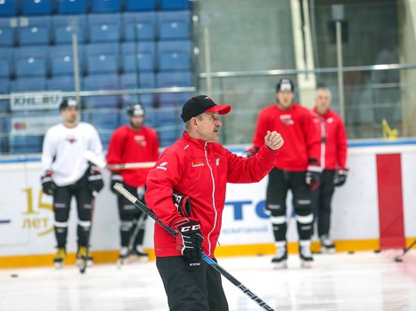 Раскатка «Авангарда» перед вторым матчем с «Адмиралом»