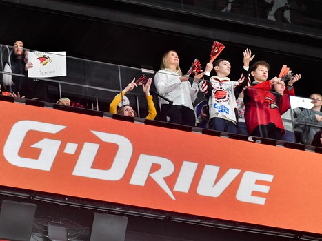 «Авангард» - «Автомобилист» 2:1. Вокруг матча