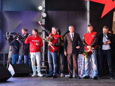 «Авангард» привёз Кубок Гагарина в Омск!