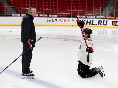 Тренировка «Авангарда» во время паузы в чемпионате